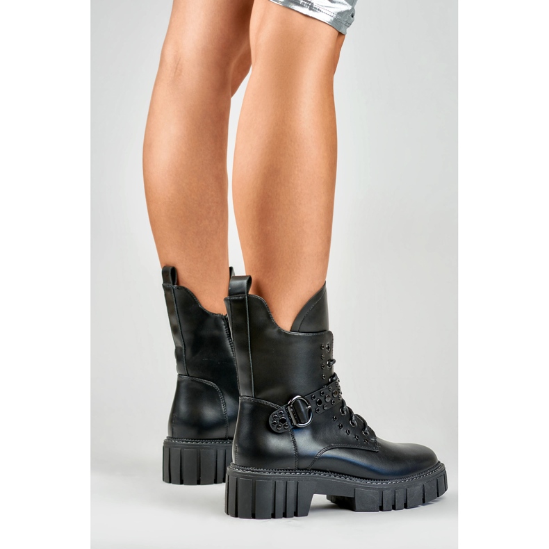Bottines rock femme à boucle décorative noir 2