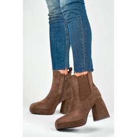 Bottines femme en daim marron à talon haut brun 1