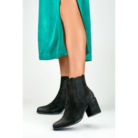 Bottes classiques en daim noir de Blaise le noir 3