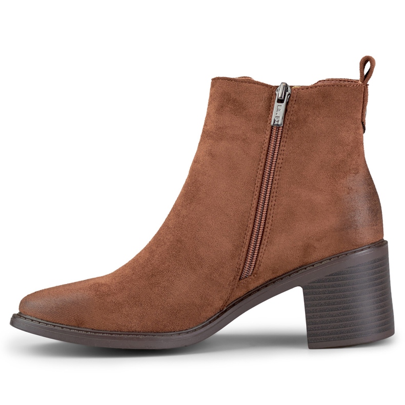Bottes en daim marron pour femme sur un poteau confortable brun 1