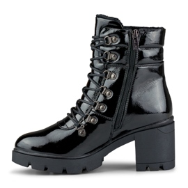 Bottes pour femmes noires laquées sur le poteau le noir 1