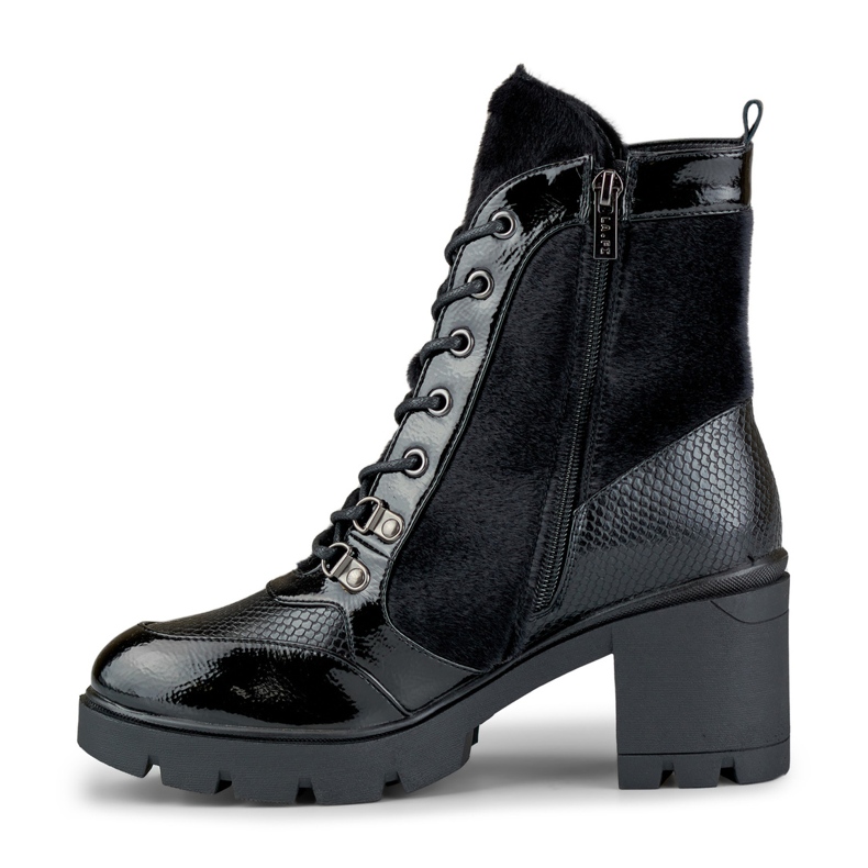 Bottes pour femmes à la mode en matériau décoratif noir 1