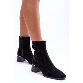 Bottines à Talons Hauts Ajourées en Daim Perles Noires le noir 4