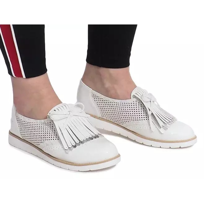 Mocassins blancs ajourés à franges Pamole blanche 2