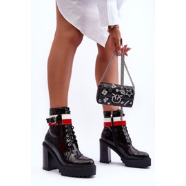 Adrijana Bottines à talons hauts en cuir épais Noir le noir 1