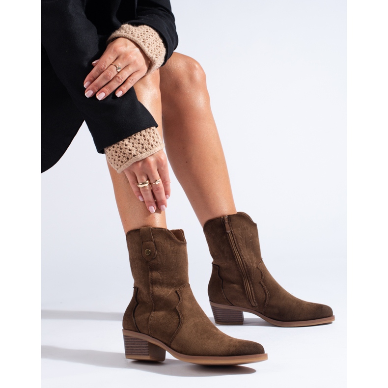 Bottines cowboy en daim noir Shelovet brun 1