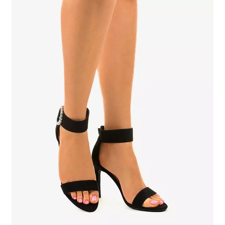 Sandales noires à talon aiguille en éco-daim 91761-3 le noir 2