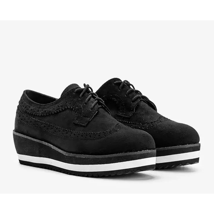 Chaussures en daim noir sur une semelle haute Camryn le noir 2