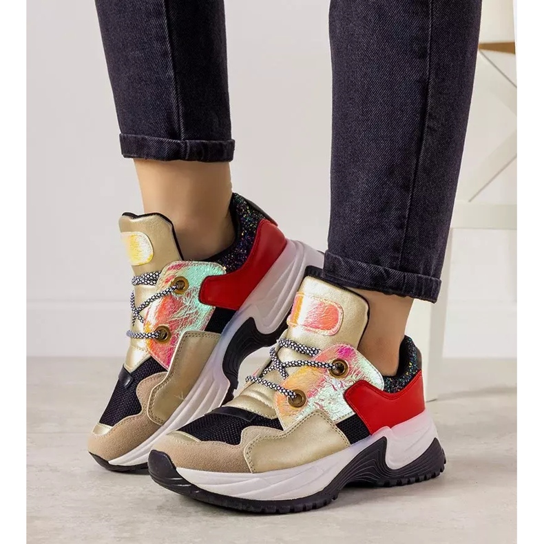 Baskets dorées à semelle haute Spring noir 1