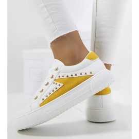 Baskets blanches et jaunes Udinesi 2