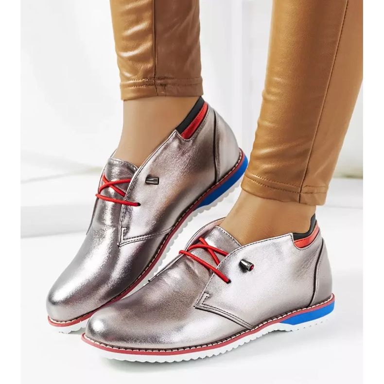 Chaussures argentées pour femmes de Reyes 1