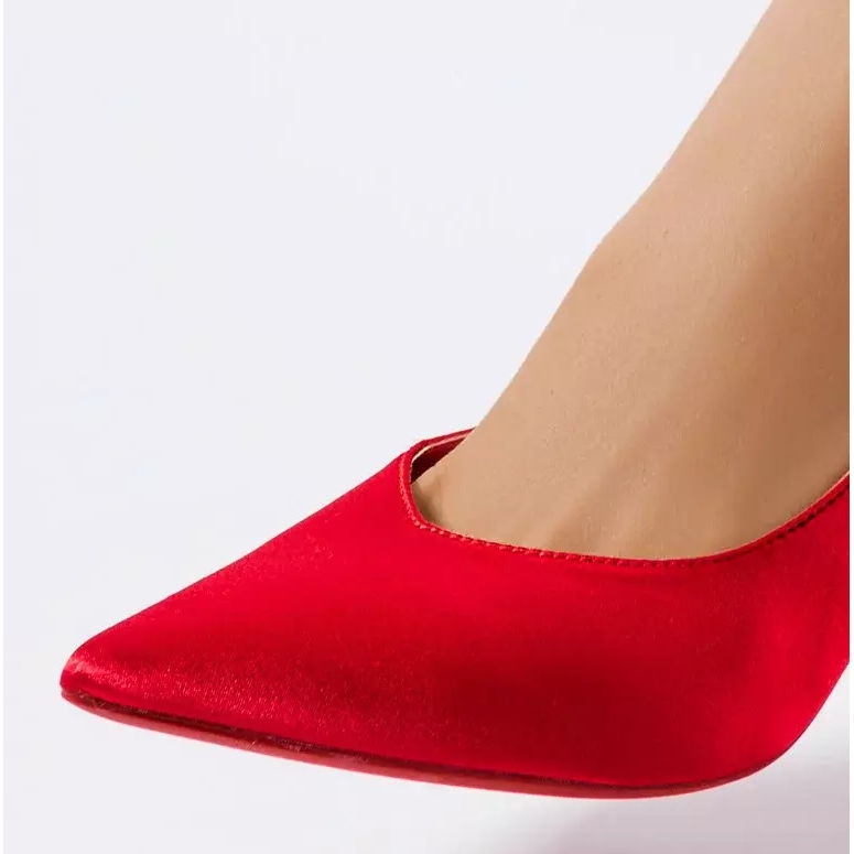 Escarpins rouges avec un lien Anneli 2 Escarpins rouges avec un lien Anneli 2