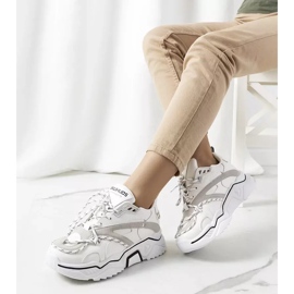 Baskets blanches Adavale 2