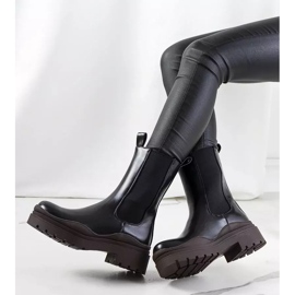 Bottines noires à semelle marron Nester le noir 2