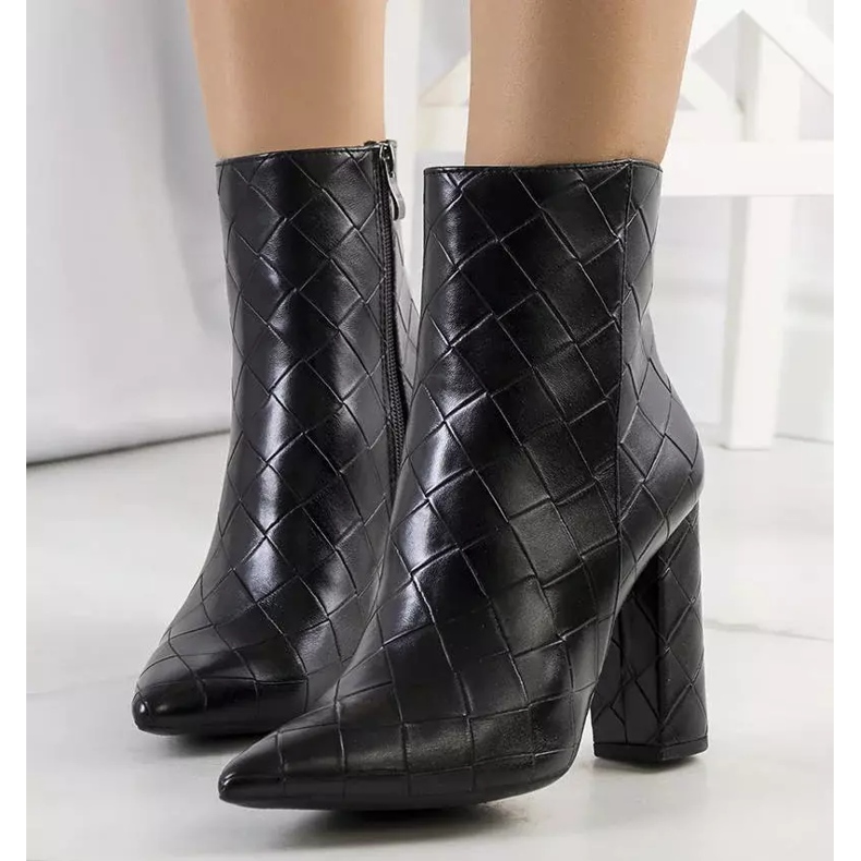 BM Bottes noires de Wahis 1