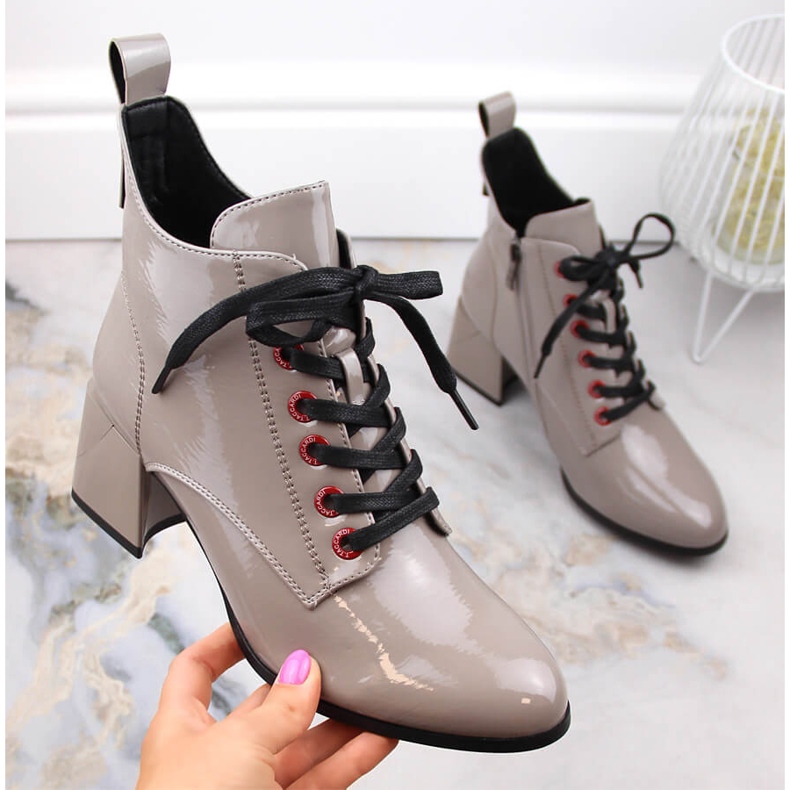 Boots femme taupe laquée D&amp;A S.Barski Premium Collection MR870-66 beige 1