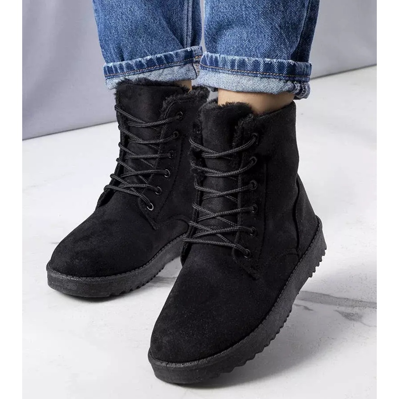 PA1 Bottes isolées noires en éco-daim de Madisyn le noir 1
