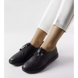 Brogues légères noires de Perrine 2