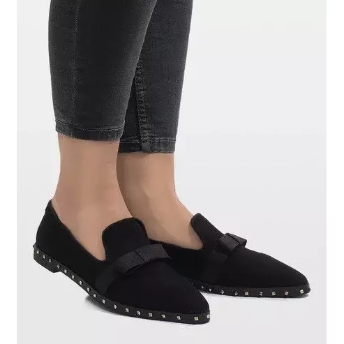Chaussures noires à enfiler avec clous B12-12 2