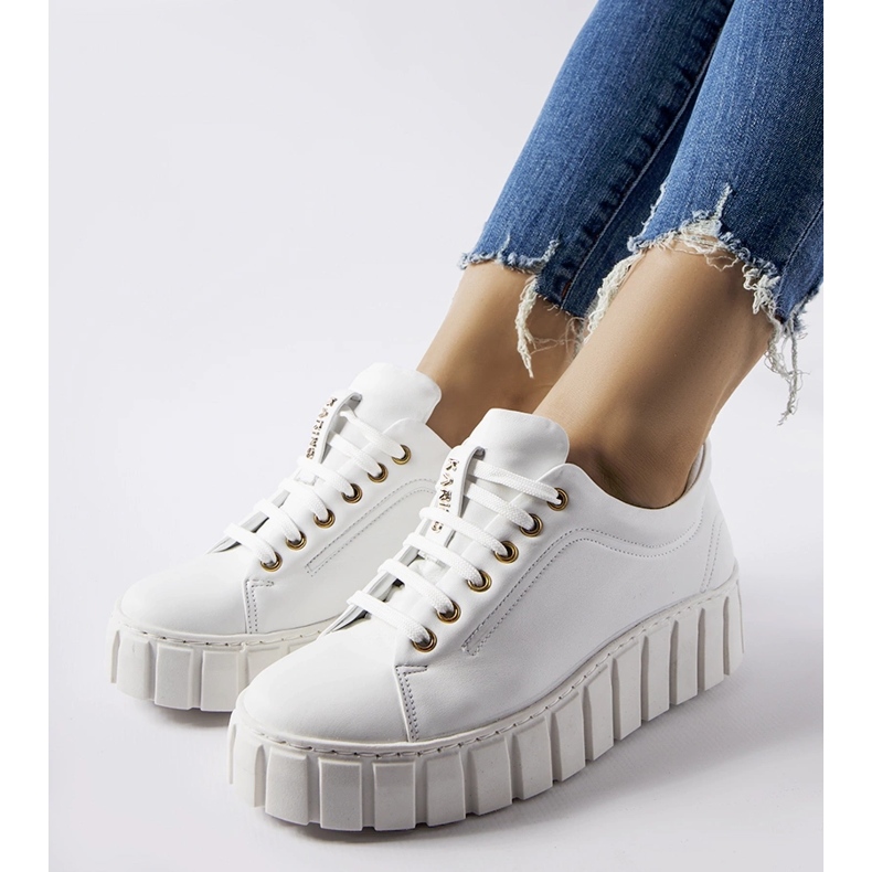 Baskets de sport blanc 1