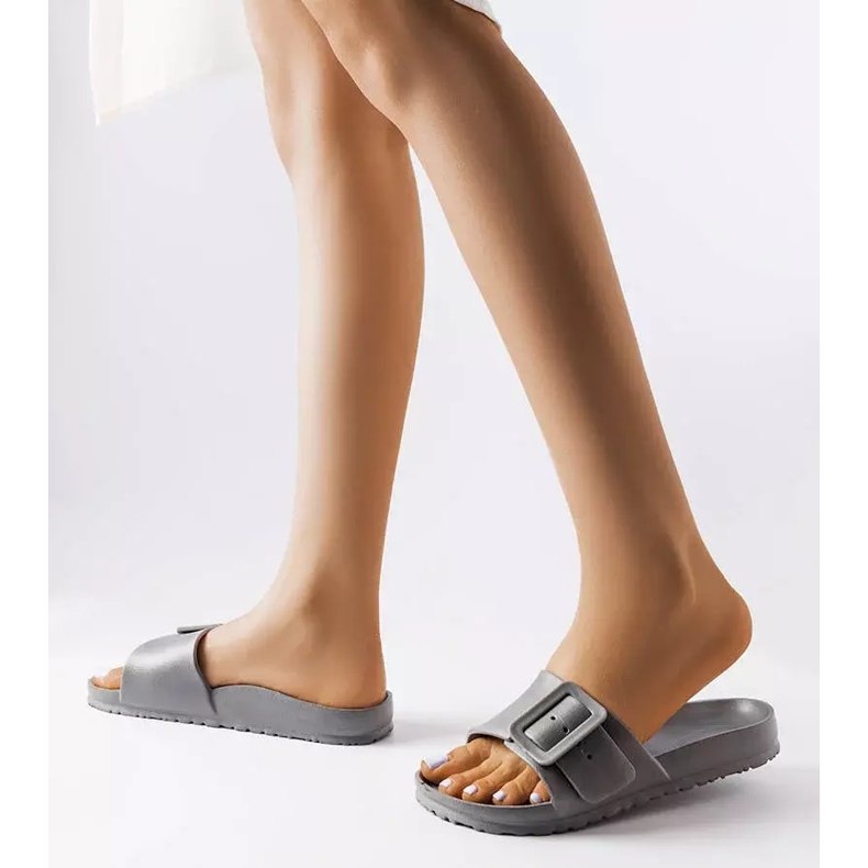 Claquettes en caoutchouc gris avec boucle Nelm 2