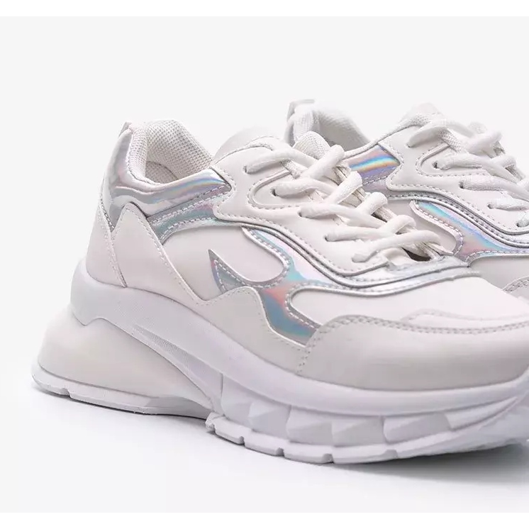 Baskets blanches sur semelle épaisse Kristen 2