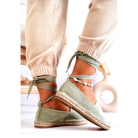 Espadrilles en daim vertes à nouer 4