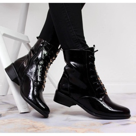 Bottines femme isolées laquées noires Jezzi ASA62-91 1