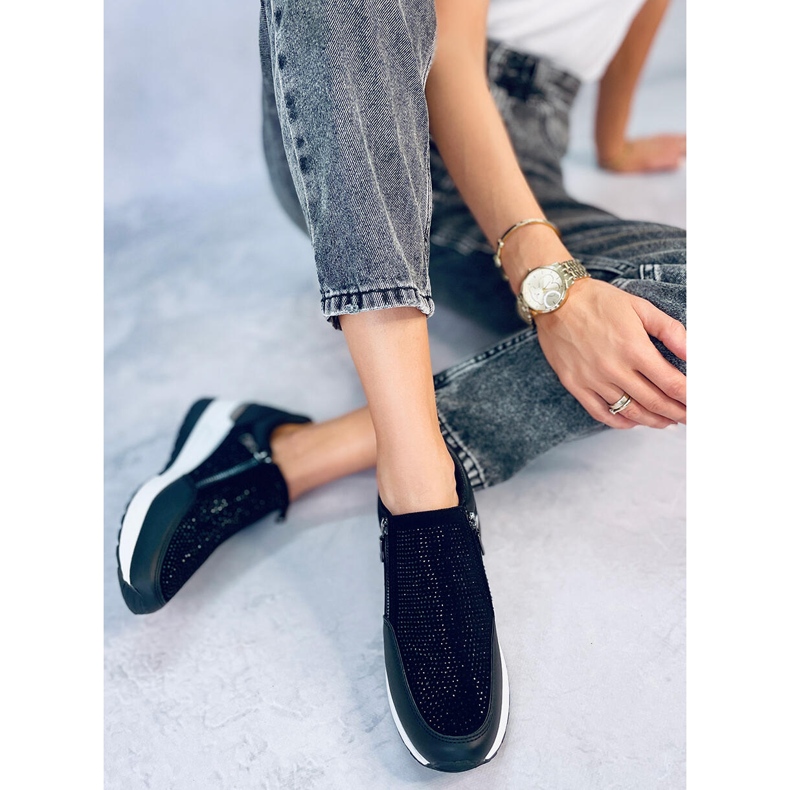 Baskets de sport compensées noires brillantes pour femme 4
