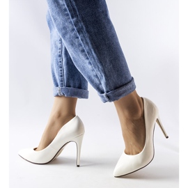 Escarpins Marcos vernis blancs blanche 1 Escarpins Marcos vernis blancs blanche 1