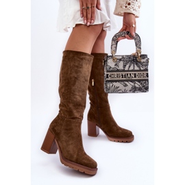 FJ1 Virdana – bottes en daim olive à talons massifs vert 3