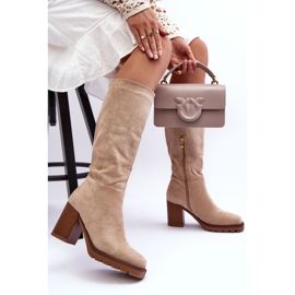 Bottes en daim beige Virdana à talons massifs 5