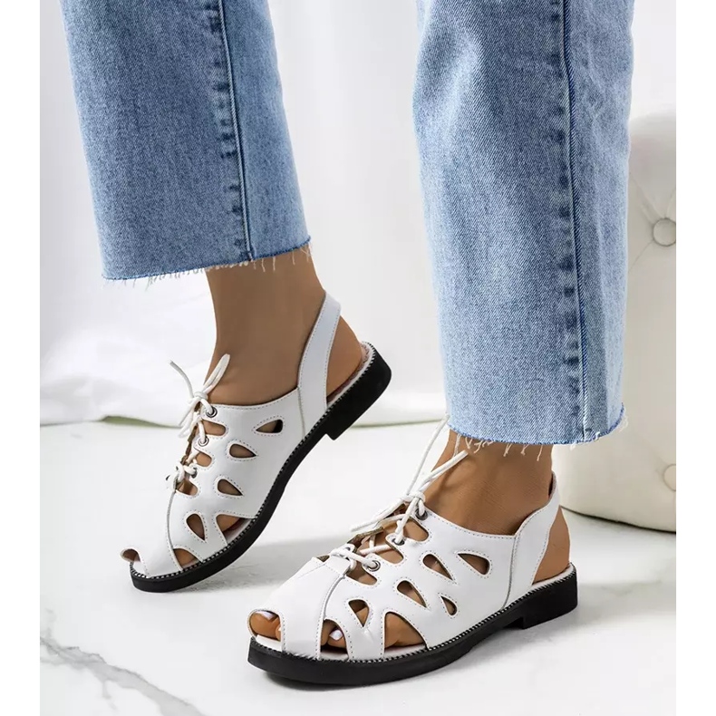 Sandales blanches nouées Vlis 1