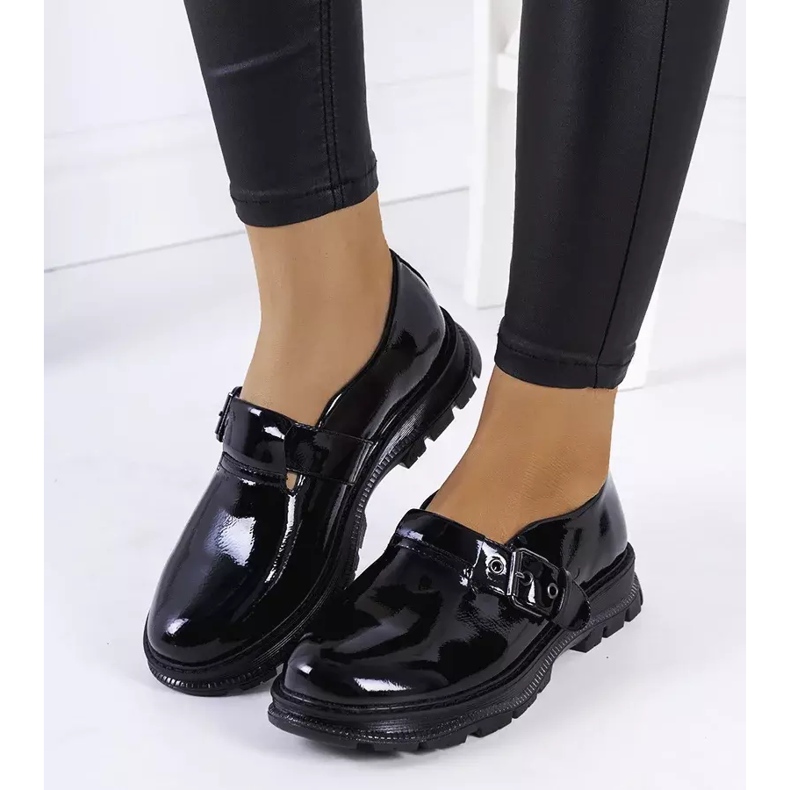 BM Chaussures laquées noires à boucle Ancel le noir 1