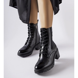 Bottines isolées noires de Vinceza 1
