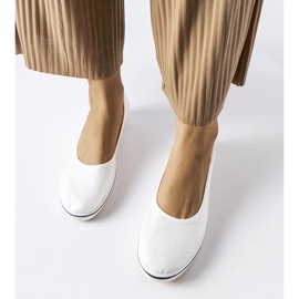 Ballerines écru brillant avec semelle compensée Morrison beige 2