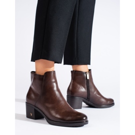 Bottes à talons classiques marron de Vinceza brun 2