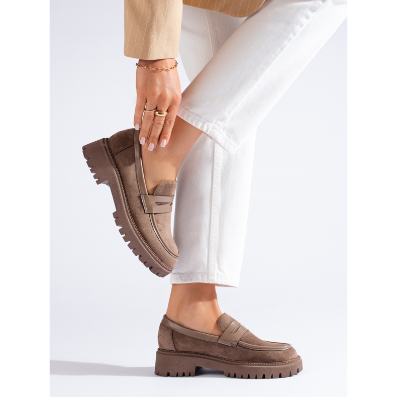 Mocassins en daim beige pour femmes de Shelovet 2
