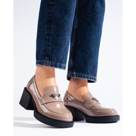 Chaussures femme Shelovet laquées beiges 1