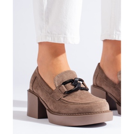 Chaussures à talons hauts en daim beige pour femmes de Shelovet 2 Chaussures à talons hauts en daim beige pour femmes de Shelovet 2