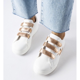 Baskets femme Zurich blanches 2