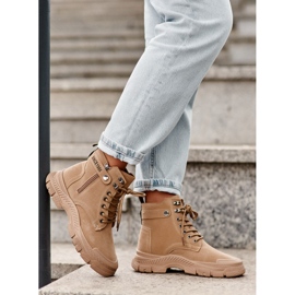 Bottines Femme En Daim Isolées Beige Jailina 5