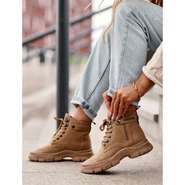 Bottines Femme En Daim Isolées Beige Jailina 7
