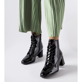 Bottines vernies noires de Vinceza le noir 1