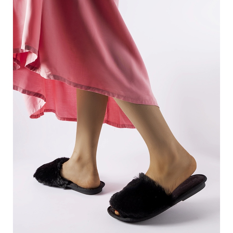 Inblu Chaussons Giacomo noirs avec fourrure 2