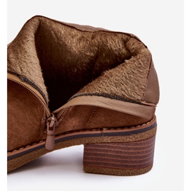 Bottes en daim marron Laurisa sur un petit talon brun 2