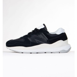 Chaussures New Balance M M5740SLB noir 1