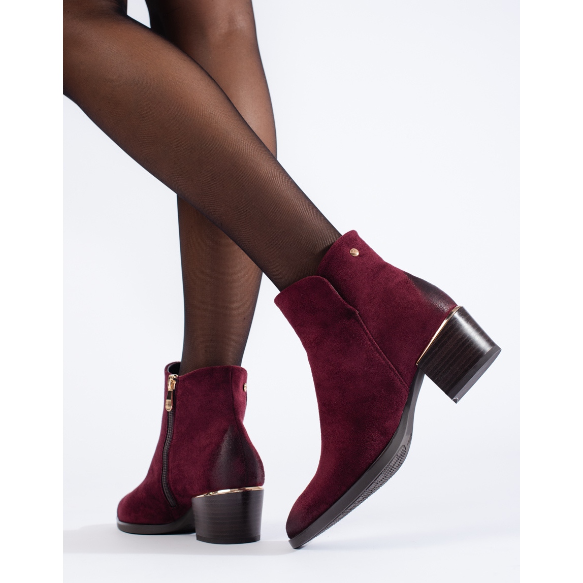 Bottines en daim bordeaux de Vinceza rouge KeeShoes
