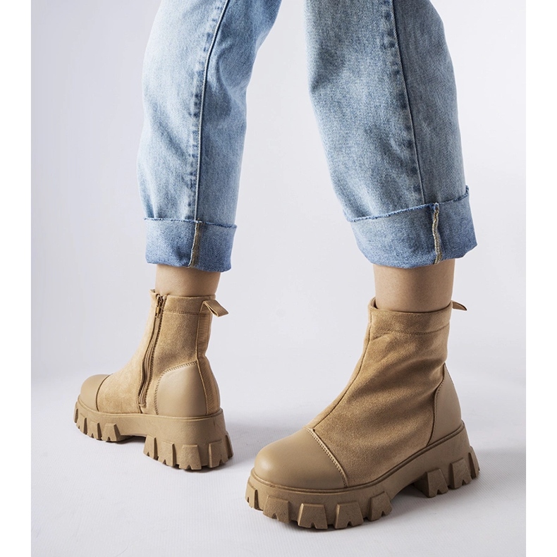 Travailleurs en éco-daim beige avec bande de roulement Milo 1