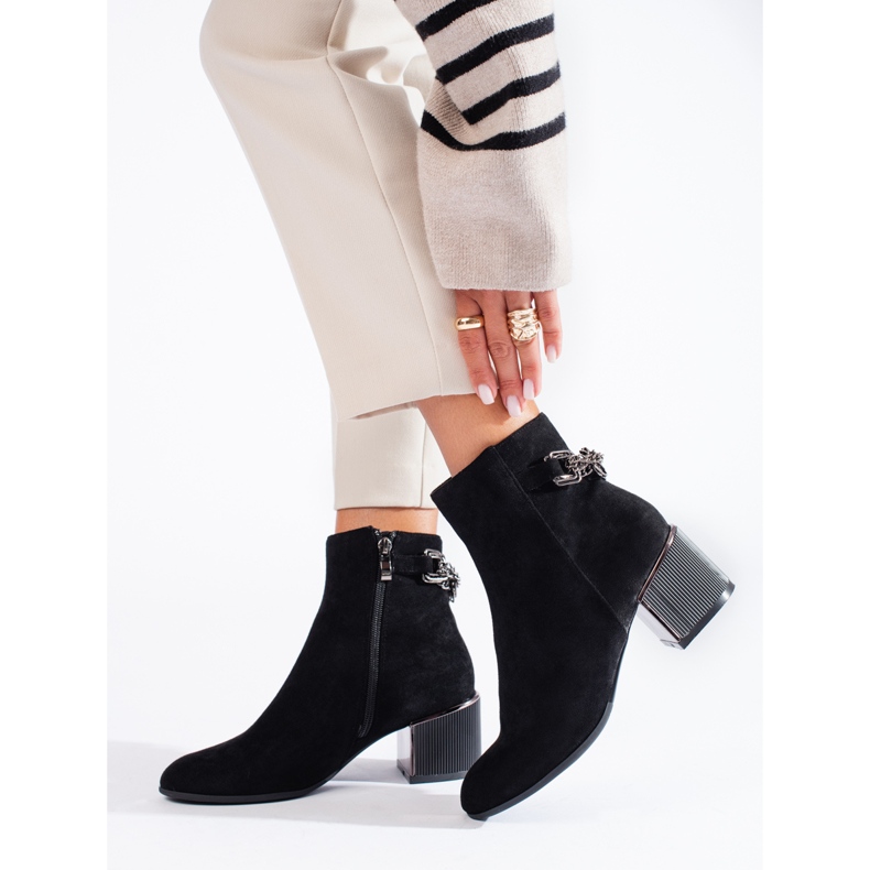 Bottines femme en daim noir avec un élégant talon Shelovet le noir 1